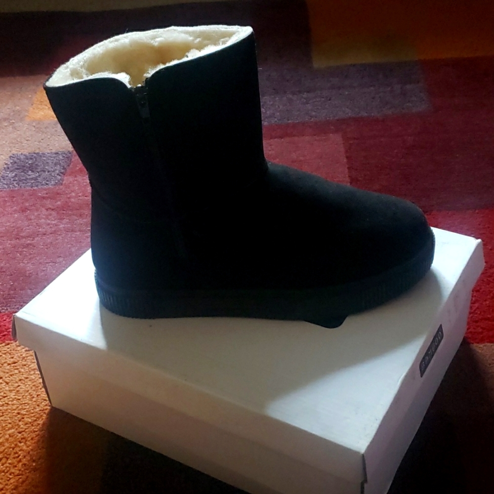 Bamboo Cozette Suede Winter Boots-Black-Size 10